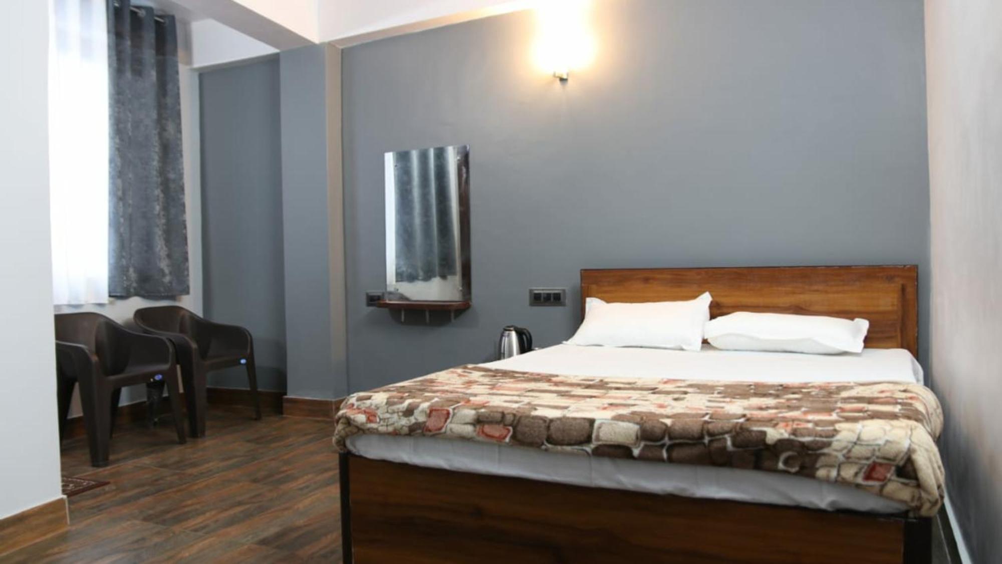 Hotel Pitstop Darjeeling - Excellent Service Recommended & Couple Friendly Exterior foto